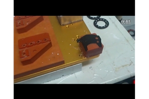 字母點(diǎn)膠埋色